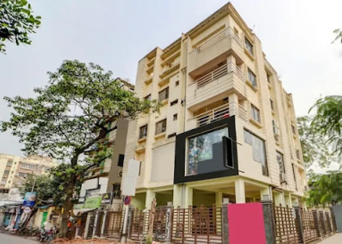 Oyo Luxury Inn Tollygunge